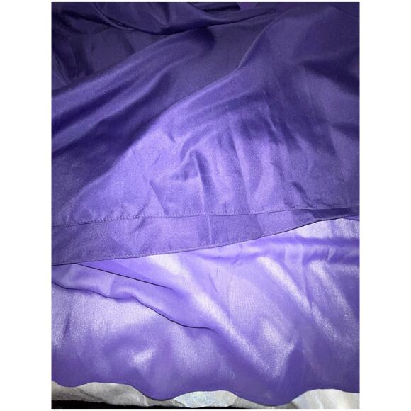 Beautiful Azazie Halter Dress‎ in Grape Chiffon - Size C (14 ) - Built in Cups - Picture 5 of 10